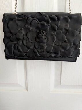 Patricia Nash leather 3d floral bag